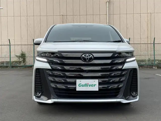 トヨタ ヴェルファイア ハイブリット エグゼクティブ ラウンジ 東京都 2024(令6)年 2.7万km プラチナホワイトパールマイカ トヨタセーフティセンス/左右独立ムーンルーフ/純正ディスプレイオーディオ/パノラミックビューモニター/シートベンチレーション/両側電動スライドドア/パワーシート/電動リアゲート/ワイヤレス充電