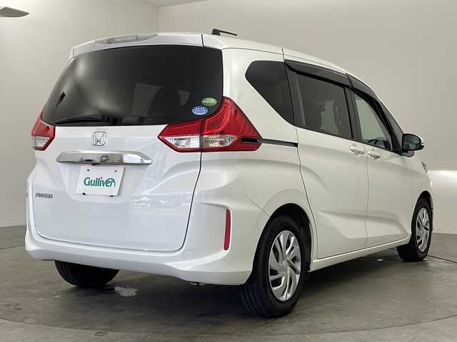 ホンダ フリード G ホンダセンシング 兵庫県 2018(平30)年 6.1万km ホワイトオーキッドパール ・純正ナビ＆TV＆BT＆DVD/・バックカメラ/・両側パワースライドドア/・衝突軽減ブレーキ/・レーンキープアシスト/・レーダークルーズコントロール/・誤発進抑制機能/・プラズマクラスター/・前方ドライブレコーダー/・スマートキー/・プッシュスタート/・純正ビルトインETC/・コンフォートビュー/・ドアミラーヒーター/・フロントワイパーデアイサー/・フロアマット/・LEDヘッドライト/・オートライト/・アイドリングストップ/・横滑り防止装置