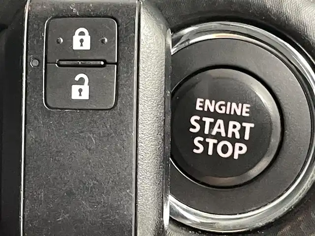 スズキ ハスラー HYBRID X 熊本県 2020(令2)年 3.9万km ブルーイッシュブラックパール3 ワンオーナー　/禁煙車　/社外ナビ（ＣＤ・ＤＶＤ・フルセグ・ＢＴ・ＳＤ・ｉｐｏｄ）/ビルトインＥＴＣ　/後ろのみコーナーセンサー　/前席シートヒーター/スズキセーフティサポート/・誤発進抑制機能/・車線逸脱警報/・ふらつき警報機能/・先行車発進お知らせ機能/・標識認識システム/・後退時ブレーキサポート/・後方誤発進抑制機能/横滑り防止/アイドリングストップ/純正フロアマット/純正１５インチAW/オートライト/LEDヘッドライト/フォグライト/スマートキー/プッシュスタート/スペアキー1本/保証書/取扱説明書