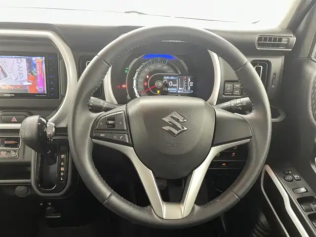スズキ ハスラー HYBRID X 熊本県 2020(令2)年 3.9万km ブルーイッシュブラックパール3 ワンオーナー　/禁煙車　/社外ナビ（ＣＤ・ＤＶＤ・フルセグ・ＢＴ・ＳＤ・ｉｐｏｄ）/ビルトインＥＴＣ　/後ろのみコーナーセンサー　/前席シートヒーター/スズキセーフティサポート/・誤発進抑制機能/・車線逸脱警報/・ふらつき警報機能/・先行車発進お知らせ機能/・標識認識システム/・後退時ブレーキサポート/・後方誤発進抑制機能/横滑り防止/アイドリングストップ/純正フロアマット/純正１５インチAW/オートライト/LEDヘッドライト/フォグライト/スマートキー/プッシュスタート/スペアキー1本/保証書/取扱説明書