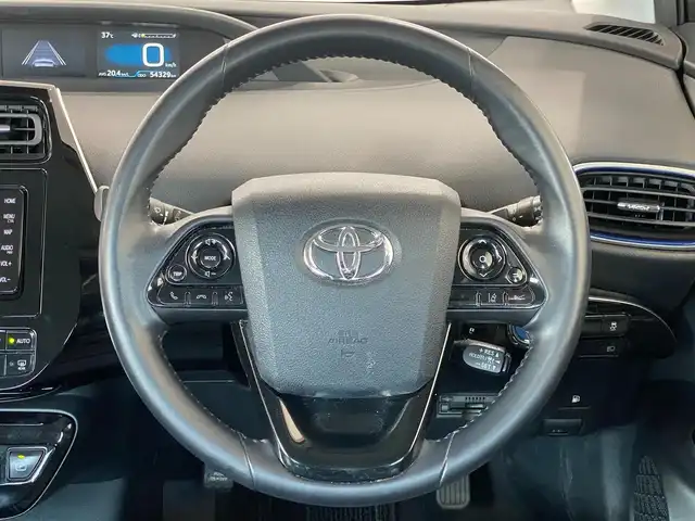 トヨタ プリウス Sツーリングセレクション 岐阜県 2019(令1)年 5.5万km パール 純正SDナビ/bluetooth/CD/DVD/ワンセグTV/純正ドライブレコーダー/バックカメラ/純正ビルトインETC/本革シート/追従式クルーズコントロール/アイドリングストップ