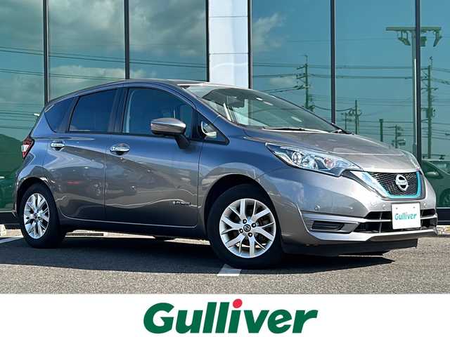 日産 ノート e－パワー X Vセレクション 福岡県 2020(令2)年 5.5万km ダークメタルグレー 社外メモリナビ/BT(AVIC-RZ003)/アラウンドビューモニター/エマージェンシーブレーキ/　レーンキープアシスト/　踏み間違い防止機能/前後コーナーセンサー/デジタルインナーミラー/オートライト/LEDヘッドライト/ISOFIX/インテリジェントキー/プッシュスタート/オートエアコン/チルトステアリング/シートリフター/ウインカーミラー/社外フロアマット/純正15インチAW/新車保証書