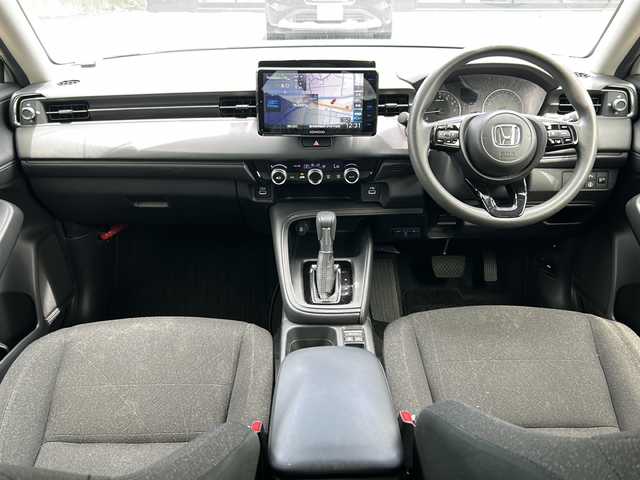 ホンダ ヴェゼル G 鹿児島県 2022(令4)年 4.9万km プラチナホワイトパール ホンダセンシング/KENWOODフローティング9インチナビ/　　BR/フルセグTV/バックカメラ/アダプティブクルーズコントロール/フルLEDヘッドライト/純正15インチアルミホイール/スマートキー/ETC