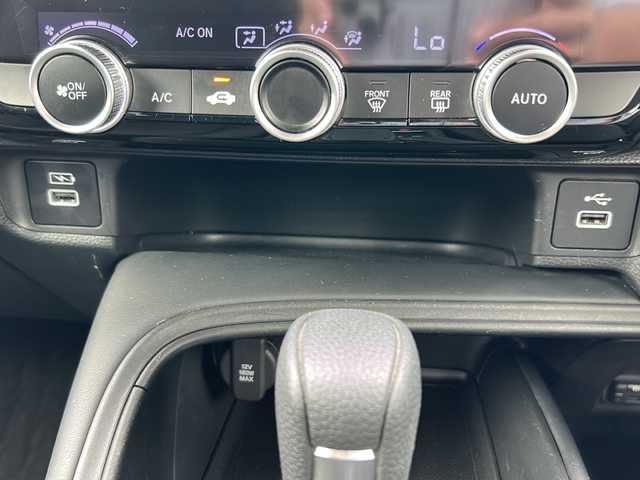 ホンダ ヴェゼル G 鹿児島県 2022(令4)年 4.9万km プラチナホワイトパール ホンダセンシング/KENWOODフローティング9インチナビ/　　BR/フルセグTV/バックカメラ/アダプティブクルーズコントロール/フルLEDヘッドライト/純正15インチアルミホイール/スマートキー/ETC