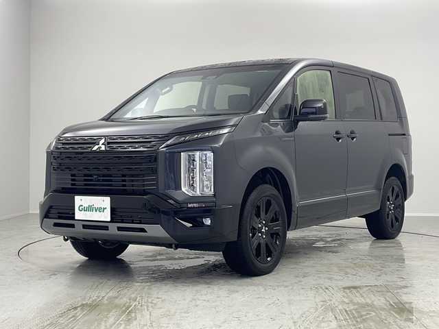 三菱 デリカＤ：５ シャモニー 茨城県 2025(令7)年 0.1千km グラファイトグレーメタリック/ブラックマイカ CHAMONIX (8人)　4WD　e-Assist/オリジナルナビ取付パッケージ＋リアモニター取付パッケージ(25/300)　ステップレス　（8人）D:5専用11型ナビゲーション(322/300)　12.8型後席用モニター(143/550円)/１１型ナビ　フルセグＴＶ　バックカメラ　衝突軽減ブレーキ　シートヒーター　後席モニター　車線逸脱警報　アダプティブクルーズコントロール　ステアリングヒーター　ＬＥＤライト　純正１８インチアルミホイール