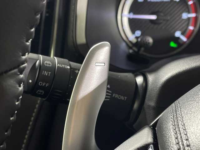 三菱 デリカＤ：５ シャモニー 神奈川県 2025(令7)年 0.1千km グラファイトグレーメタリック/ブラックマイカ 登録済未使用車/CHAMONIX (8人)/ステップレス/4WD/オリジナルナビ取付パッケージ＋リアモニター取付パッケージ(25/300)/D:5専用11型ナビゲーション(322300)/社外11型ナビ(EX11NX)/(CD/DVD/SD/MSV/BT/HDMI/フルセグTV/CarPlay)/マルチアラウンドモニター/12.8型後席用モニター(143550円)/e-Assist/BSM/アダプティブクルーズコントロール/オートマチックハイビーム/両側パワースライドドア/パワーバックドア/半革シート/前席シートヒーター/ステアリングヒーター/電動パーキングブレーキ/AC100V/プッシュスタート/スマートキー/LEDライト/オートライト/純正18インチアルミホイール