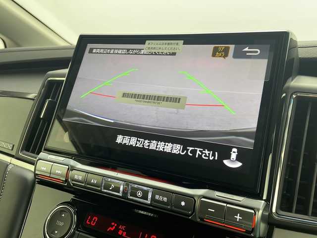 三菱 デリカＤ：５ シャモニー 茨城県 2025(令7)年 0.1千km グラファイトグレーメタリック/ブラックマイカ CHAMONIX (8人)　4WD　e-Assist/オリジナルナビ取付パッケージ＋リアモニター取付パッケージ(25/300)　ステップレス　（8人）D:5専用11型ナビゲーション(322/300)　12.8型後席用モニター(143/550円)/１１型ナビ　フルセグＴＶ　バックカメラ　衝突軽減ブレーキ　シートヒーター　後席モニター　車線逸脱警報　アダプティブクルーズコントロール　ステアリングヒーター　ＬＥＤライト　純正１８インチアルミホイール