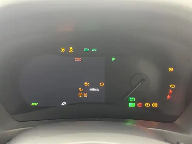 ホンダ ヴェゼル ハイブリッド e:HEV Z 茨城県 2025(令7)年 0.1千km クリスタルブラックパール 9インチHonda CONNECTディスプレー/・バックカメラ/・FM/AM/USB/Bluetooth/フルセグTV/・Apple CarPlay/Android　Auto/BSM/ワイヤレス受電/ビルドインETC2.0/パワーバックドア/ステアリングヒーター/運転席＆助手席シートヒーター/前後コーナーセンサー/Honda SENSING/・アダプティブクルーズコントロール/・誤発進抑制機能/・レーンキープアシスト/・近距離衝突軽減ブレーキ/パドルシフト/ハーフレザーシート/LEDヘッドライト/オートハイビーム/オートライト/オットマン