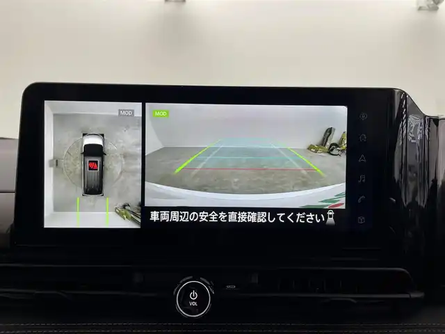 日産 セレナ e－パワー ハイウェイスター V 埼玉県 2025(令7)年 0.1千km プリズムホワイト 登録済未使用車　純正１２．３型型ナビ　全方位カメラ　ＥＴＣ２．０　プロパイロット　BSM　デジタルインナーミラー　レーダークルーズコントロール　レーンキープアシスト　コーナーセンサー　衝突被害軽減