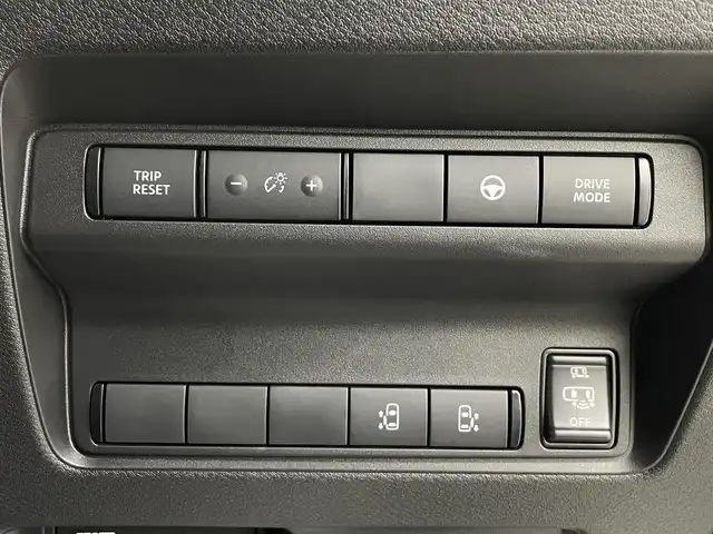 日産 セレナ e－パワー ハイウェイスター V 埼玉県 2025(令7)年 0.1千km プリズムホワイト 登録済未使用車　純正１２．３型型ナビ　全方位カメラ　ＥＴＣ２．０　プロパイロット　BSM　デジタルインナーミラー　レーダークルーズコントロール　レーンキープアシスト　コーナーセンサー　衝突被害軽減