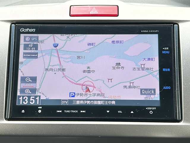 ホンダ フリード スパイク ハイブリット ジャストセレクション 三重県 2013(平25)年 11.7万km ポリッシュドメタルメタリック 純正ナビ　/バックカメラ /ETC /両側スライドドア/純正フロアマット /ウィンカーミラー /電動格納ミラー/禁煙車