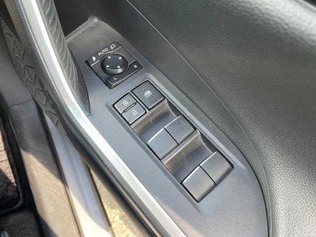 トヨタ ＲＡＶ４ G Zパッケージ 岩手県 2019(令1)年 5.3万km シルバーメタリック 純正ＳＤナビ　Ｂｌｕｅｔｏｏｔｈ／ＣＤ／ＤＶＤ／フルセグＴＶ　/バックカメラ　/ＴＲＤフルエアロ　/前後ドラレコ　/前席シートヒーター　/シートメモリー　/レーダークルコン　/デジタルインナーミラー/ETC2.0/4WD/ステアリングヒーター/電動リアゲート