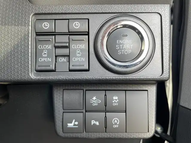 ダイハツ タント カスタム RS 滋賀県 2019(令1)年 1.9万km ブラックマイカメタリック 純正ナビ/【CD.DVD.Bluetooth.フルセグTV】/バックカメラ/衝突軽減ブレーキ/両側電動スライドドア/クリアランスソナー/LEDヘッドライト/オートライト/オートハイビーム/ETC/前後ドライブレコーダー/ハーフレザーシート/ステアリングスイッチ/プッシュスタート/スマートキー/スペアキー