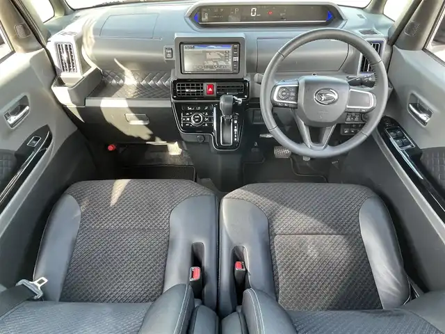 ダイハツ タント カスタム RS 滋賀県 2019(令1)年 1.9万km ブラックマイカメタリック 純正ナビ/【CD.DVD.Bluetooth.フルセグTV】/バックカメラ/衝突軽減ブレーキ/両側電動スライドドア/クリアランスソナー/LEDヘッドライト/オートライト/オートハイビーム/ETC/前後ドライブレコーダー/ハーフレザーシート/ステアリングスイッチ/プッシュスタート/スマートキー/スペアキー