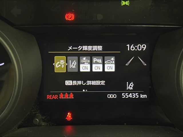 トヨタ ヤリスクロス ハイブリッド X 宮城県 2021(令3)年 5.6万km ベージュ トヨタセーフティーセンス/・プリクラッシュセーフティ/・レーントレーシングアシスト/・レーダークルーズコントロール/・クリアランスソナー（前後）/・オートハイビーム/純正DA/（地図機能あり）/・BT.USB.CD/DVD/全周囲カメラ/LEDヘッドライト/スタアリングスイッチ/プッシュスタート/スマートキー/横滑り防止/アイドリングストップ/ビルトインETC/電子パーキングブレーキ/純正フロアマット/純正ドアバイザー