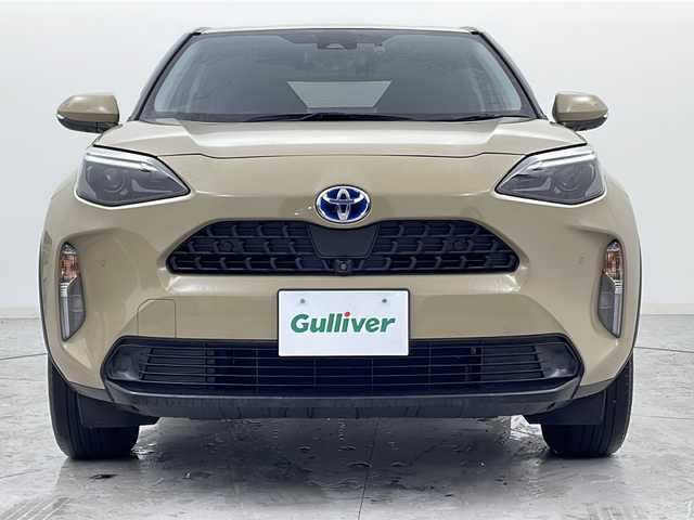 トヨタ ヤリスクロス ハイブリッド X 宮城県 2021(令3)年 5.6万km ベージュ トヨタセーフティーセンス/・プリクラッシュセーフティ/・レーントレーシングアシスト/・レーダークルーズコントロール/・クリアランスソナー（前後）/・オートハイビーム/純正DA/（地図機能あり）/・BT.USB.CD/DVD/全周囲カメラ/LEDヘッドライト/スタアリングスイッチ/プッシュスタート/スマートキー/横滑り防止/アイドリングストップ/ビルトインETC/電子パーキングブレーキ/純正フロアマット/純正ドアバイザー