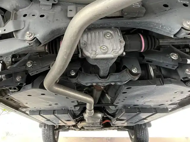 スバル フォレスター ハイブリッド アドバンス 滋賀県 2019(平31)年 2.2万km セピアブロンズM 純正8インチナビ/(AM/FM/CD/DVD/iPod/USB/BT/SD/フルセグTV)/ハーフレザーシート/パワーバックドア/アイサイトver.3/・衝突軽減ブレーキ/・レーントレーシングアシスト/・レーダークルーズコントロール/コーナーセンサー/電動サイドブレーキ/シートヒーター/パワーシート/サイドビュー＆バックカメラ/ドライブレコーダー/ビルトインETC/ステアリングヒーター/革巻きステアリング/ステアリングスイッチ/パドルシフト/電動サイドブレーキ/横滑り防止装置/プッシュスタート/純正フロアマット/電格ウインカーミラー