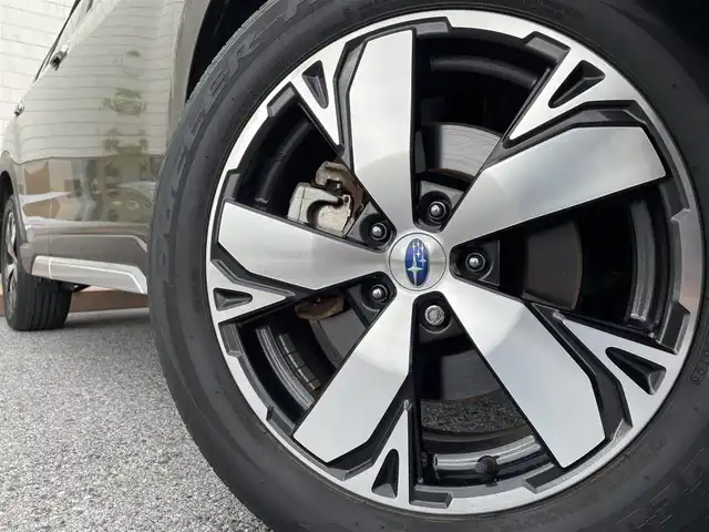 スバル フォレスター ハイブリッド アドバンス 滋賀県 2019(平31)年 2.2万km セピアブロンズM 純正8インチナビ/(AM/FM/CD/DVD/iPod/USB/BT/SD/フルセグTV)/ハーフレザーシート/パワーバックドア/アイサイトver.3/・衝突軽減ブレーキ/・レーントレーシングアシスト/・レーダークルーズコントロール/コーナーセンサー/電動サイドブレーキ/シートヒーター/パワーシート/サイドビュー＆バックカメラ/ドライブレコーダー/ビルトインETC/ステアリングヒーター/革巻きステアリング/ステアリングスイッチ/パドルシフト/電動サイドブレーキ/横滑り防止装置/プッシュスタート/純正フロアマット/電格ウインカーミラー