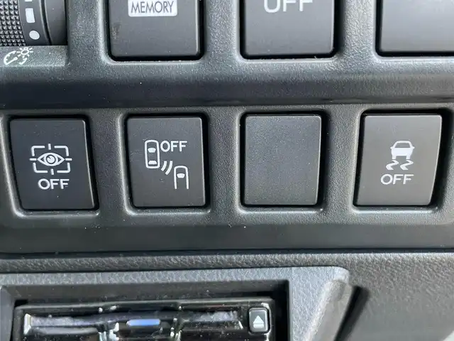 スバル フォレスター ハイブリッド アドバンス 滋賀県 2019(平31)年 2.2万km セピアブロンズM 純正8インチナビ/(AM/FM/CD/DVD/iPod/USB/BT/SD/フルセグTV)/ハーフレザーシート/パワーバックドア/アイサイトver.3/・衝突軽減ブレーキ/・レーントレーシングアシスト/・レーダークルーズコントロール/コーナーセンサー/電動サイドブレーキ/シートヒーター/パワーシート/サイドビュー＆バックカメラ/ドライブレコーダー/ビルトインETC/ステアリングヒーター/革巻きステアリング/ステアリングスイッチ/パドルシフト/電動サイドブレーキ/横滑り防止装置/プッシュスタート/純正フロアマット/電格ウインカーミラー