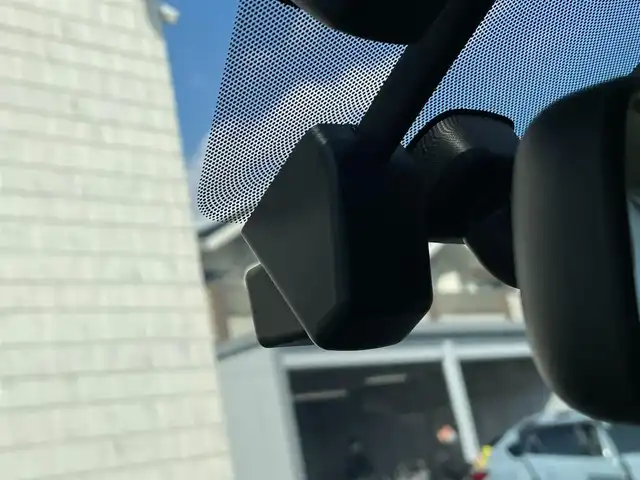 スバル フォレスター ハイブリッド アドバンス 滋賀県 2019(平31)年 2.2万km セピアブロンズM 純正8インチナビ/(AM/FM/CD/DVD/iPod/USB/BT/SD/フルセグTV)/ハーフレザーシート/パワーバックドア/アイサイトver.3/・衝突軽減ブレーキ/・レーントレーシングアシスト/・レーダークルーズコントロール/コーナーセンサー/電動サイドブレーキ/シートヒーター/パワーシート/サイドビュー＆バックカメラ/ドライブレコーダー/ビルトインETC/ステアリングヒーター/革巻きステアリング/ステアリングスイッチ/パドルシフト/電動サイドブレーキ/横滑り防止装置/プッシュスタート/純正フロアマット/電格ウインカーミラー