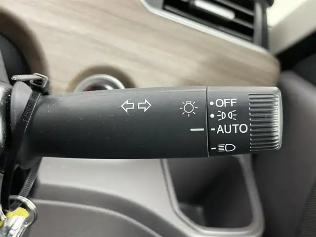ホンダ フリード ハイブリット G ホンダセンシング 埼玉県 2022(令4)年 0.8万km シーグラスブルーパール 純正９インチナビ　バックカメラ　ビルトインＥＴＣ２．０　前後ドライブレコーダー　ホンダセンシング　アダプティブクルーズコントロール　シートヒーター　オートライト　ＬＥＤヘッドライト　地デジフルセグ