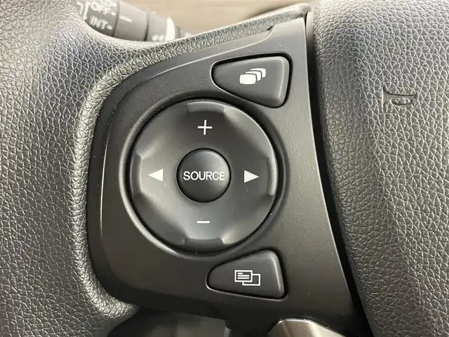 ホンダ フリード ハイブリット G ホンダセンシング 埼玉県 2022(令4)年 0.8万km シーグラスブルーパール 純正９インチナビ　バックカメラ　ビルトインＥＴＣ２．０　前後ドライブレコーダー　ホンダセンシング　アダプティブクルーズコントロール　シートヒーター　オートライト　ＬＥＤヘッドライト　地デジフルセグ
