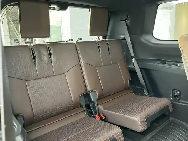 トヨタ ランドクルーザー ２５０ ZX 山口県 2024(令6)年 0.9万km プラチナホワイトパールマイカ ワンオーナー/サンルーフ/茶レザーシート/シートベンチレーション/シートヒーター/パワーシート/純正ナビ・フルセグTV・BT/パノラミックビューカメラ/JBLプレミアムサウンド/デジタルインナーミラー/前後ドライブレコーダー/カラーヘッドアップディスプレイ/ステアリングヒーター/ルーフレール/パワーバックドア/LEDオートライト/LEDフォグ/ETC2.0/スマートキー/プリクラッシュセーフティ/レーダークルーズコントロール