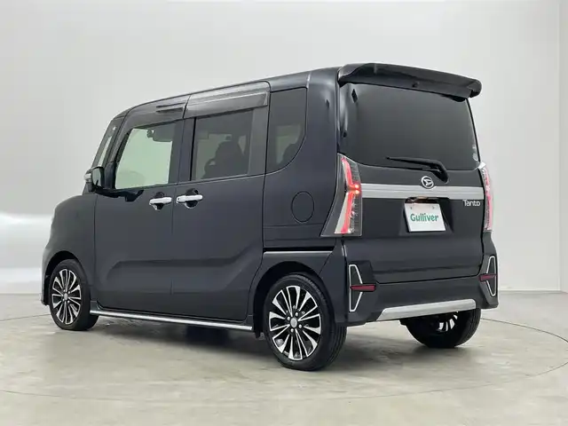 ダイハツ タント カスタム RS 埼玉県 2019(令1)年 5.8万km パールブラック 純正９型ＳＤナビ/(CD/DVD/Ｂｌｕｅｔｏｏｔｈ/音楽録音/フルセグ)/パノラマモニター/アダプティブクルーズコントロール/両側パワースライドドア/ドライブレコーダー/衝突被害軽減ブレーキ/ハーフレザーシート/シートヒーター/ビルトインＥＴＣ/オートＬＥＤライト/純正１５インチアルミホイール