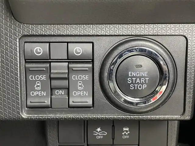 ダイハツ タント カスタム RS 埼玉県 2019(令1)年 5.8万km パールブラック 純正９型ＳＤナビ/(CD/DVD/Ｂｌｕｅｔｏｏｔｈ/音楽録音/フルセグ)/パノラマモニター/アダプティブクルーズコントロール/両側パワースライドドア/ドライブレコーダー/衝突被害軽減ブレーキ/ハーフレザーシート/シートヒーター/ビルトインＥＴＣ/オートＬＥＤライト/純正１５インチアルミホイール