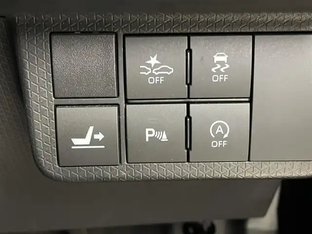 ダイハツ タント カスタム RS 埼玉県 2019(令1)年 5.8万km パールブラック 純正９型ＳＤナビ/(CD/DVD/Ｂｌｕｅｔｏｏｔｈ/音楽録音/フルセグ)/パノラマモニター/アダプティブクルーズコントロール/両側パワースライドドア/ドライブレコーダー/衝突被害軽減ブレーキ/ハーフレザーシート/シートヒーター/ビルトインＥＴＣ/オートＬＥＤライト/純正１５インチアルミホイール