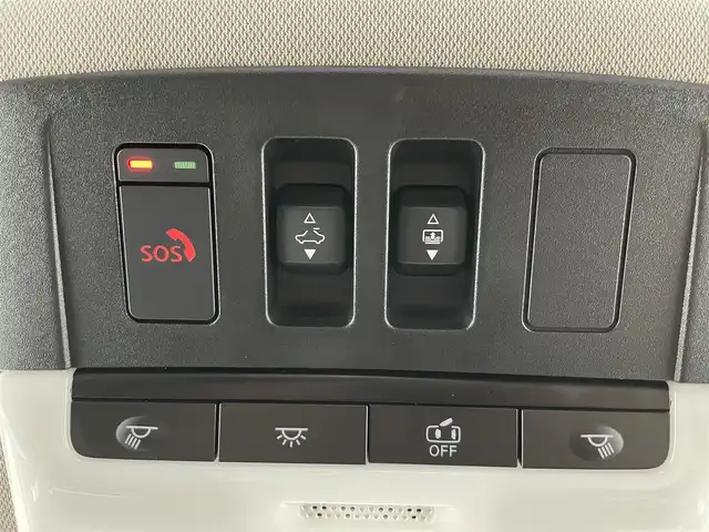 日産 エクストレイル G e－4ORCE 富山県 2022(令4)年 4.2万km ブリリアントホワイトパール/スーパーブラック 2トーン ワンオーナー/4WD/パノラミックガラスルーフ/純正12.3インチナビ/（AM/FM/USB/BT/AppleCarPlay/AndroidAuto）/フルセグTV/アラウンドビューモニター/BOSEサウンドシステム/ヘッドアップディスプレイ/プロパイロット/衝突被害軽減ブレーキ/アダプティブクルーズコントロール/レーンキープアシスト/ブラインドスポットモニター/オートマチックハイビーム/LEDヘッドライト/クリアランスソナー/電動リアゲート/レザーシート/全席シートヒーター/デジタルインナーミラー/置くだけ充電/ドライブレコーダー前後/ビルトインETC2.0/AC100V充電/純正１９インチAW/スマートキー×２/プッシュスタート/取扱説明書/保証書