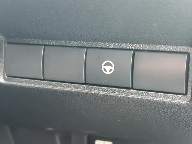 日産 ノート X 兵庫県 2023(令5)年 2万km ピュアホワイトパール /ワンオーナー/・車検R10年1月まで/・OP LEDヘッドランプ（アダプティブLEDヘッドライトシステム）/【セットオプション】//プロパイロット（ナビリンク機能付）//プロパイロット緊急停止支援システム（SOSコール機能）//NISSAN CONNECTナビ（9インチ）//インテリジェントアラウンドビューモニター//インテリジェントルームミラー//ステアリングスイッチ（アドバンスドドライブアシストディスプレイ）//インテリジェントBSI（後側方衝突防止支援システム）//BSW（後側方車両検知警報）//RCTA（後退時車両検知警報）//ワイヤレス充電器//ETCユニット（ビルトインタイプ）/・地デジ/BT/USB/HDMI/Apple Car Play/・ドライブレコーダー/・ハンドル支援/・車線逸脱警報/・車線逸脱防止支援/・エマージェンシーブレーキ/・速度標識表示/・前後ソナー/・標識検知支援/・ハイビームアシスト/・R6/7年ディーラー点検記録簿