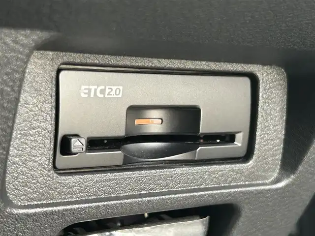 日産 ノート X 兵庫県 2023(令5)年 2万km ピュアホワイトパール /ワンオーナー/・車検R10年1月まで/・OP LEDヘッドランプ（アダプティブLEDヘッドライトシステム）/【セットオプション】//プロパイロット（ナビリンク機能付）//プロパイロット緊急停止支援システム（SOSコール機能）//NISSAN CONNECTナビ（9インチ）//インテリジェントアラウンドビューモニター//インテリジェントルームミラー//ステアリングスイッチ（アドバンスドドライブアシストディスプレイ）//インテリジェントBSI（後側方衝突防止支援システム）//BSW（後側方車両検知警報）//RCTA（後退時車両検知警報）//ワイヤレス充電器//ETCユニット（ビルトインタイプ）/・地デジ/BT/USB/HDMI/Apple Car Play/・ドライブレコーダー/・ハンドル支援/・車線逸脱警報/・車線逸脱防止支援/・エマージェンシーブレーキ/・速度標識表示/・前後ソナー/・標識検知支援/・ハイビームアシスト/・R6/7年ディーラー点検記録簿