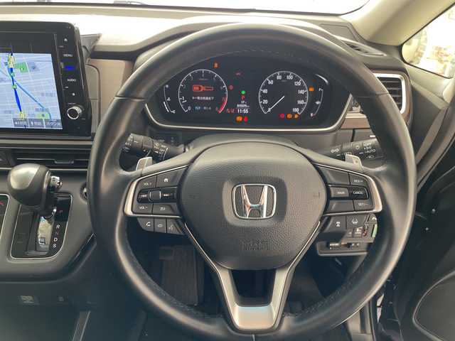 ホンダ オデッセイ アブソルート 愛知県 2020(令2)年 1.6万km オブシダンブルーパール 純正11.5型ナビ/全方位カメラ/両側パワースライドドア/レーダークルーズコントロール/バックカメラ/コーナーセンサー/純正アルミホイール/ETC2.0/LEDヘッドライト/パドルシフト/リアオートエアコン/ドライブレコーダー/ETC/ステアリングスイッチ/スマートキー/プッシュスタート
