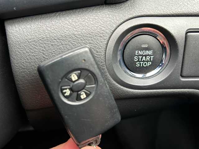 トヨタ アリオン A15 Gパッケージ 東京都 2009(平21)年 3.4万km ブラックマイカ ワンオーナー/ドライブレコーダー/コーナーポール/ETC/ドアバイザー/プッシュスタート/スマートキー/純正フロアマット/取扱説明書/保証書/記録簿