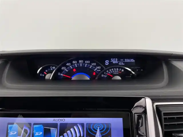 ダイハツ タント カスタム X トップED SAⅡ 大分県 2015(平27)年 5.6万km ディープブルークリスタルマイカ ワンオーナー/禁煙車/純正8型ナビ/・フルセグTV、DVD再生可、AM/FM/・Bluetooth、HDMI、USB/ステアリングスイッチ/バックカメラ/左側電動スライドドア/スマートアシスト2/・衝突被害軽減ブレーキ/・車線逸脱警報/・誤発進抑制機能（前後）/・先行車発進お知らせ/オートライト/LEDヘッドランプ/LEDフォグランプ/プッシュスタート/スマートキー×2/リアサンシェード/純正14インチアルミホイール/純正シートカバー/純正フロアマット（ラバー）/純正ドアバイザー/点検記録簿（H28.6/H29.7/H31.7/R5.7）