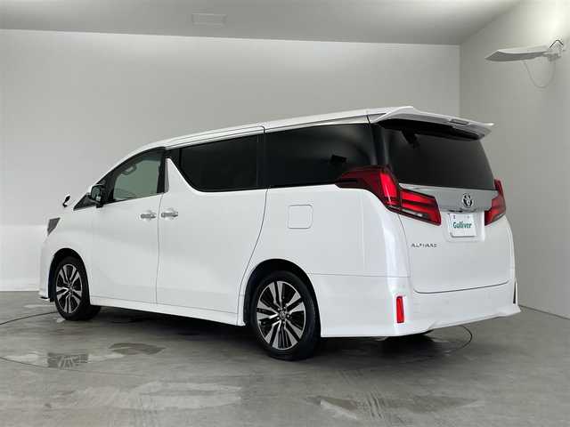 トヨタ アルファード S Cパッケージ 埼玉県 2021(令3)年 3.3万km ホワイトパールクリスタルシャイン 社外エアロ　サンルーフ　純正９インチナビ　バックカメラ　ＢＳＭ　ビルトインＥＴＣ２．０　デジタルインナーミラー　シートヒーター　ベンチレーション　メモリシート　レーダークルーズ　　三眼ＬＥＤ　地デジTV