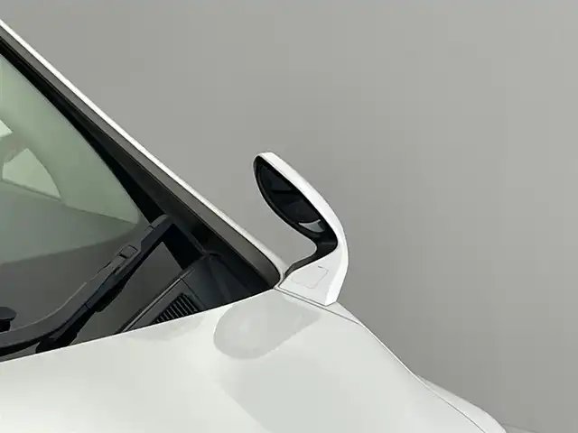 トヨタ アルファード S Cパッケージ 埼玉県 2021(令3)年 3.3万km ホワイトパールクリスタルシャイン 社外エアロ　サンルーフ　純正９インチナビ　バックカメラ　ＢＳＭ　ビルトインＥＴＣ２．０　デジタルインナーミラー　シートヒーター　ベンチレーション　メモリシート　レーダークルーズ　　三眼ＬＥＤ　地デジTV