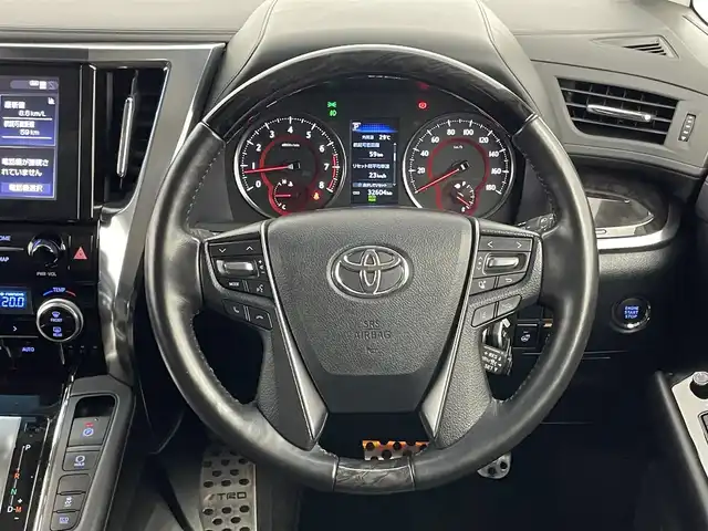 トヨタ アルファード S Cパッケージ 埼玉県 2021(令3)年 3.3万km ホワイトパールクリスタルシャイン 社外エアロ　サンルーフ　純正９インチナビ　バックカメラ　ＢＳＭ　ビルトインＥＴＣ２．０　デジタルインナーミラー　シートヒーター　ベンチレーション　メモリシート　レーダークルーズ　　三眼ＬＥＤ　地デジTV