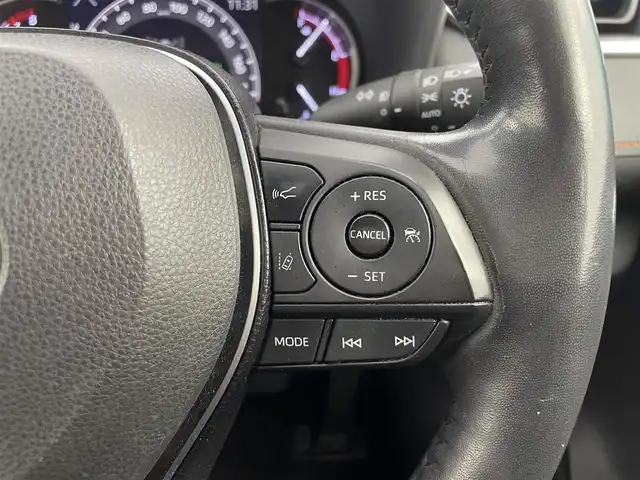 トヨタ ＲＡＶ４ アドベンチャー 群馬県 2019(令1)年 6.5万km グレーメタリック TRDフロントロアガーニッシュ/TRDフロントバンパーガーニッシュ(LED付)/TRDバックドアガーニッシュ/TRDバックドアロアガーニッシュ/TRDマッドフラップ/リヤクロストラフィックオートブレーキ(パーキングサポートブレーキ/後方接近車両)/ブラインドスポットモニター（BSM）/ステアリングヒーター/快適温熱シート/シートベンチレーション/＝＝＝＝＝/carrozzeria8インチナビ(AVIC-RQ902)/・AM/FM/CD/DVD/Bluetooth/フルセグTV/前方ドライブレコーダー/合皮シート/前席パワーシート/ETC/ダウンヒルアシストコントロール/LEDヘッドライト/サイドカメラ/電動パーキングブレーキ/オートブレーキホールド/スマートキー/プッシュスタート