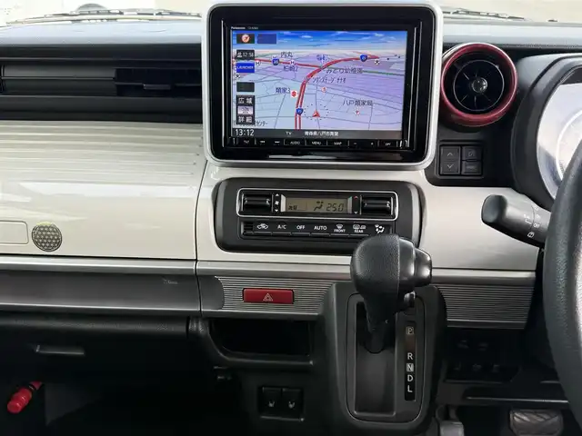 スズキ スペーシア HYBRID X 青森県 2018(平30)年 10.5万km ブルーイッシュブラックパール3 4WD/純正SDナビ/フルセグTV/CD/DVD/USB/BT/全方位モニター/ヘッドアップディスプレイ/両側ワンアクションパワースライドドア/デュアルセンサーブレーキサポート/アップグレードパッケージ/純正14インチアルミホイール/LEDヘッドライト/スリムサーキュレーター/レーンキープアシスト/後方コーナーセンサー/前席シートヒーター