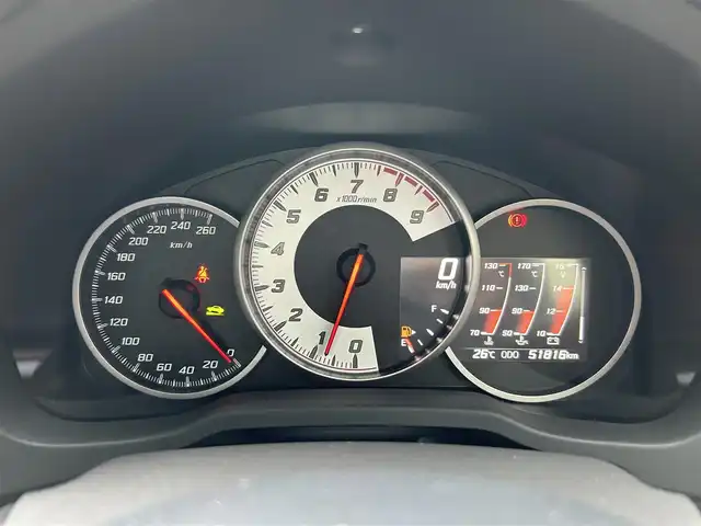 トヨタ ８６ GT リミテッド ブラックPKG 愛媛県 2019(令1)年 5.2万km クリスタルホワイトパール ワンオーナー/6速MT/brembo製ディスクブレーキ/純正ナビ/・Bluetooth/・CD/フルセグTV/バックカメラ/ETC/プッシュスタート/クルーズコントロール/横滑り防止機能/純正フロアマット/ハーフレザーシート/シートヒーター/革巻きステアリング/スマートキー/LEDヘッドライト/オートライト/オートマチックハイビーム