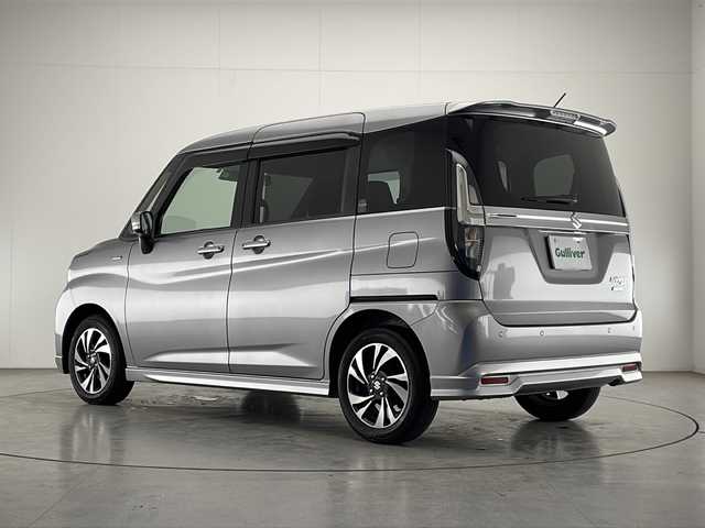 スズキ ソリオ バンディット HV MV 宮崎県 2022(令4)年 1万km プレミアムシルバーメタリック 禁煙車/衝突被害軽減ブレーキ/純正LEDオートライト/純正LEDフォグ/純正15インチアルミ/純正エアロ/純正ルーフエンドスポイラー/純正セキュリティアラーム/純正フロアマット/左側電動スライドドア/アダプティブクルーズコントロール/レーンディパーチャーアラート/クリアランスソナー/ヘッドアップディスプレイ/前席シートヒーター/オートエアコン/本革巻ハンドル/ウインカードアミラー/スマートキー/プッシュエンジンスタート/新車時保証書/取扱い説明書