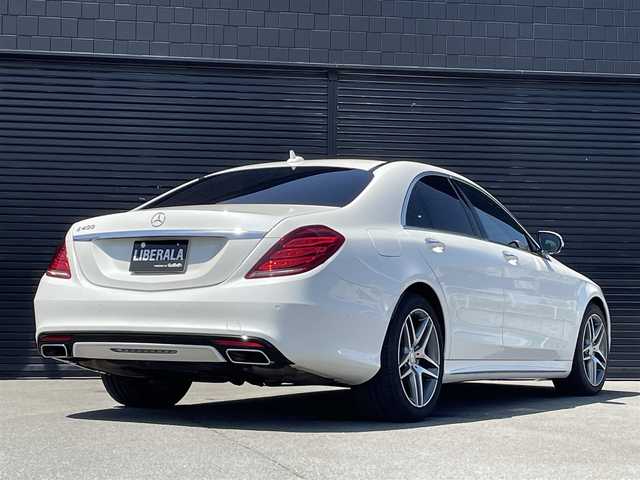 メルセデス・ベンツ Ｓ４００ ハイブリッド AMGライン 三重県 2016(平28)年 5万km ダイヤモンドホワイト HDD純正ナビ/CD/DVD/BT/ラグジュアリーパッケージ/エアバランスパッケージ/フルセグテレビ/全方位カメラ/ヘッドアップディスプレイ/パノラミックスライディングルーフ/アクティブクルーズコントロール/スリーポインテッドスターエンブレム/ETC/レザーシート/19インチ純正アルミホイル/LEDヘッドライト/シートヒーター/電動トランク