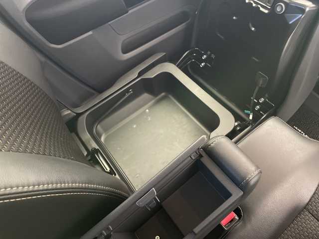 スズキ ハスラー Jスタイル Ⅱ 長野県 2016(平28)年 5.7万km クールカーキパールメタリック/ホワイト2トーンルーフ ワンオーナー/ストラーダナビ/　(Bluetooth/CD/DVD)/フルセグTV/バックモニター/デュアルカメラブレーキサポート/・誤発進抑制機能/・車線逸脱警報機能/・ふらつき警報機能/・先行車発進お知らせ機能/HIDヘッドランプ/オートライト/オートエアコン/ステアリングスイッチ/合皮/ファブリックコンビシート/前席シートヒーター/純正15インチアルミホイール/キーレスプッシュスタートシステム/禁煙車