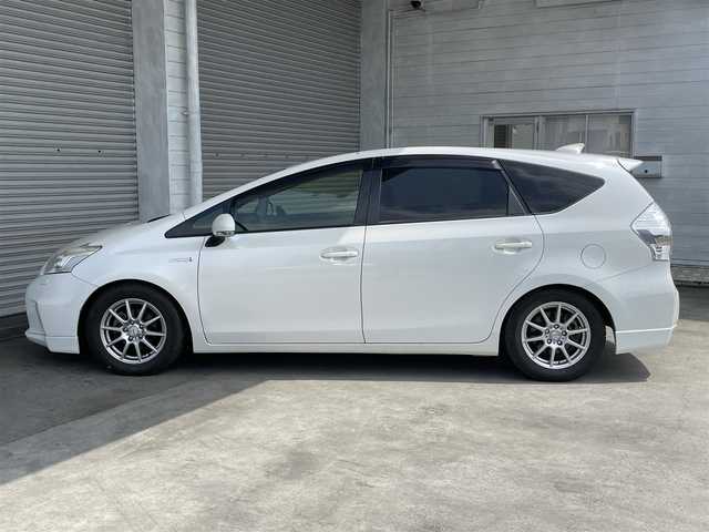 トヨタ プリウス α G ツーリングセレクション 茨城県 2012(平24)年 9万km ホワイトパールクリスタルシャイン (株)IDOMが運営する【じしゃロン水戸店】の自社ローン専用車両になりますこちらは現金またはオートローンご利用時の価格です。自社ローンご希望の方は別途その旨お申付け下さい/社外DVD/バックカメラ/ETC/フルセグTV/スペアタイヤ