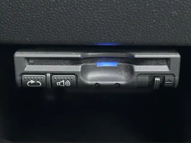 ダイハツ タント カスタム RS 愛媛県 2014(平26)年 7.4万km パールホワイトⅢ 禁煙車/登録時走行距離：73977km/ワンオーナー/純正ナビ/BT/フルセグTV/両側パワースライドドア/ビルトインETC/LEDヘッドランプ/オートライト/オートエアコン/本革巻きステアリング/ステアリングスイッチ/純正アルミホイール/プッシュボタンスタート/イモビライザー/アルパインツイータ