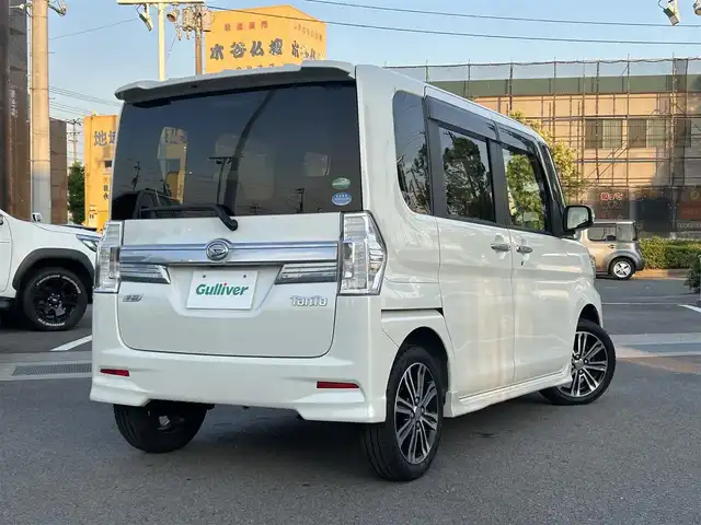 ダイハツ タント カスタム RS 愛媛県 2014(平26)年 7.4万km パールホワイトⅢ 禁煙車/登録時走行距離：73977km/ワンオーナー/純正ナビ/BT/フルセグTV/両側パワースライドドア/ビルトインETC/LEDヘッドランプ/オートライト/オートエアコン/本革巻きステアリング/ステアリングスイッチ/純正アルミホイール/プッシュボタンスタート/イモビライザー/アルパインツイータ