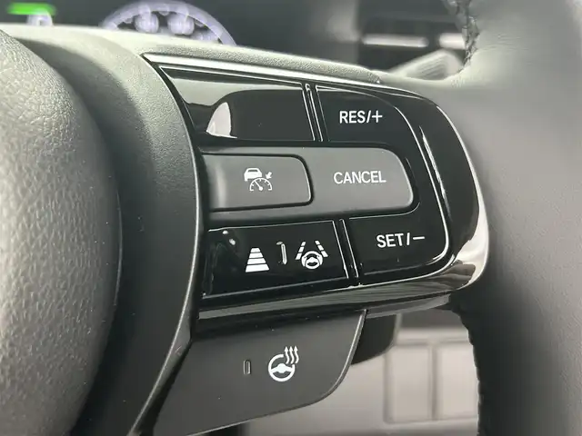 ホンダ ヴェゼル ハイブリッド e:HEV Z 埼玉県 2025(令7)年 0.1万km未満 クリスタルブラックパール Honda CONNECTディスプレー　　ETC2.0車載器　ワイヤレス充電器　フロントグリル ベルリナブラック/バックカメラ　シートヒーター　パワーバックドア　パドルシフト　ステアリングヒーター　電動パーキングブレーキ　ブレーキホールド　ホンダセンシング