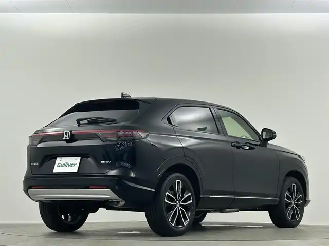 ホンダ ヴェゼル ハイブリッド e:HEV Z 埼玉県 2025(令7)年 0.1万km未満 クリスタルブラックパール Honda CONNECTディスプレー　　ETC2.0車載器　ワイヤレス充電器　フロントグリル ベルリナブラック/バックカメラ　シートヒーター　パワーバックドア　パドルシフト　ステアリングヒーター　電動パーキングブレーキ　ブレーキホールド　ホンダセンシング
